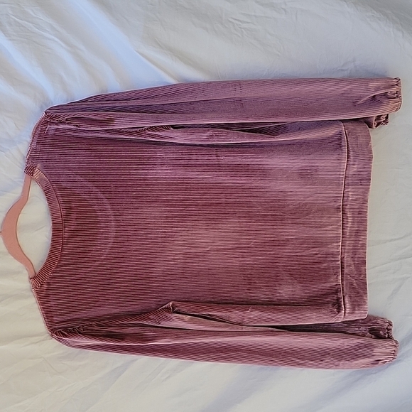 NWT Heartloom Allie top - Picture 9 of 10